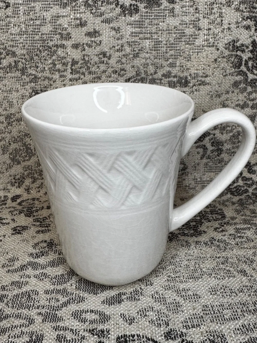 Martha Stewart French Cupboard Basketweave Embossed Pattern Coffee Mug Tea Mug